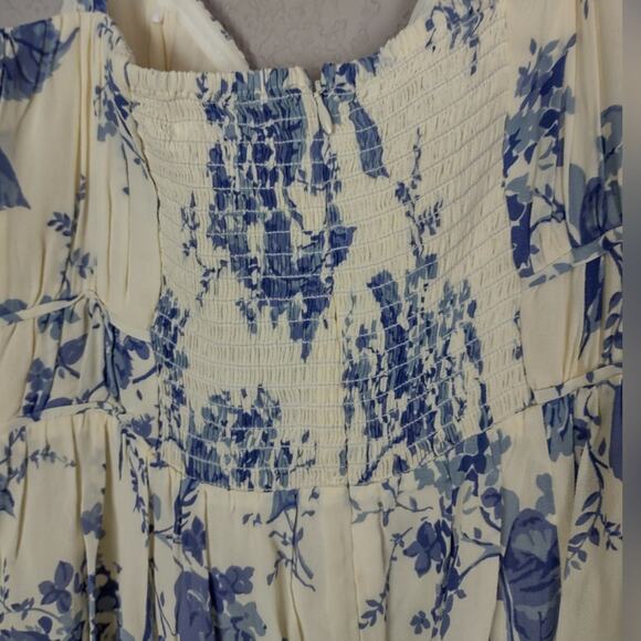 Reformation Jayde Maxi Dress - Lupine Floral Size 12 - Picture 16 of 16